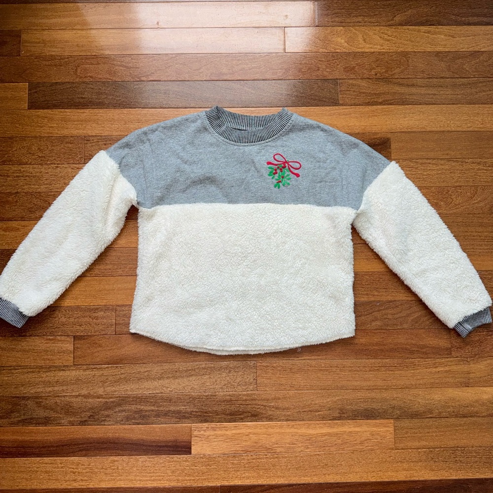 Hershey Gray and White Kids Holiday Sweatshirt Spirt Jersey